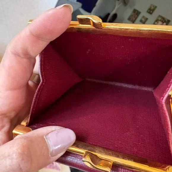 Vintage Cartier de Must Leather Compact Wallet w/Kisslock - Picture 5 of 7